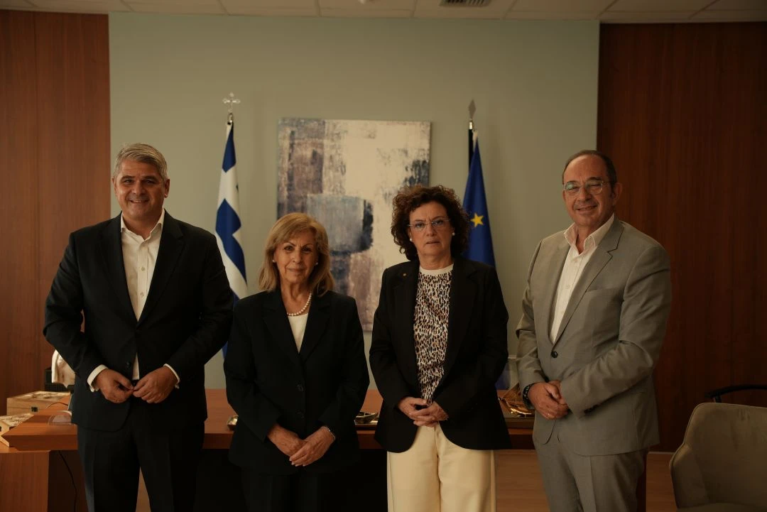 250915-ypoghrafike-i-proghrammatiki-symvasi-ghia-ti-dimioyrghia-monimis-psifiakis-ekthesis-ghia-tin-ekseliksi-tis-viomichanias-meso-toy-espa-foto-1.JPG?v=0