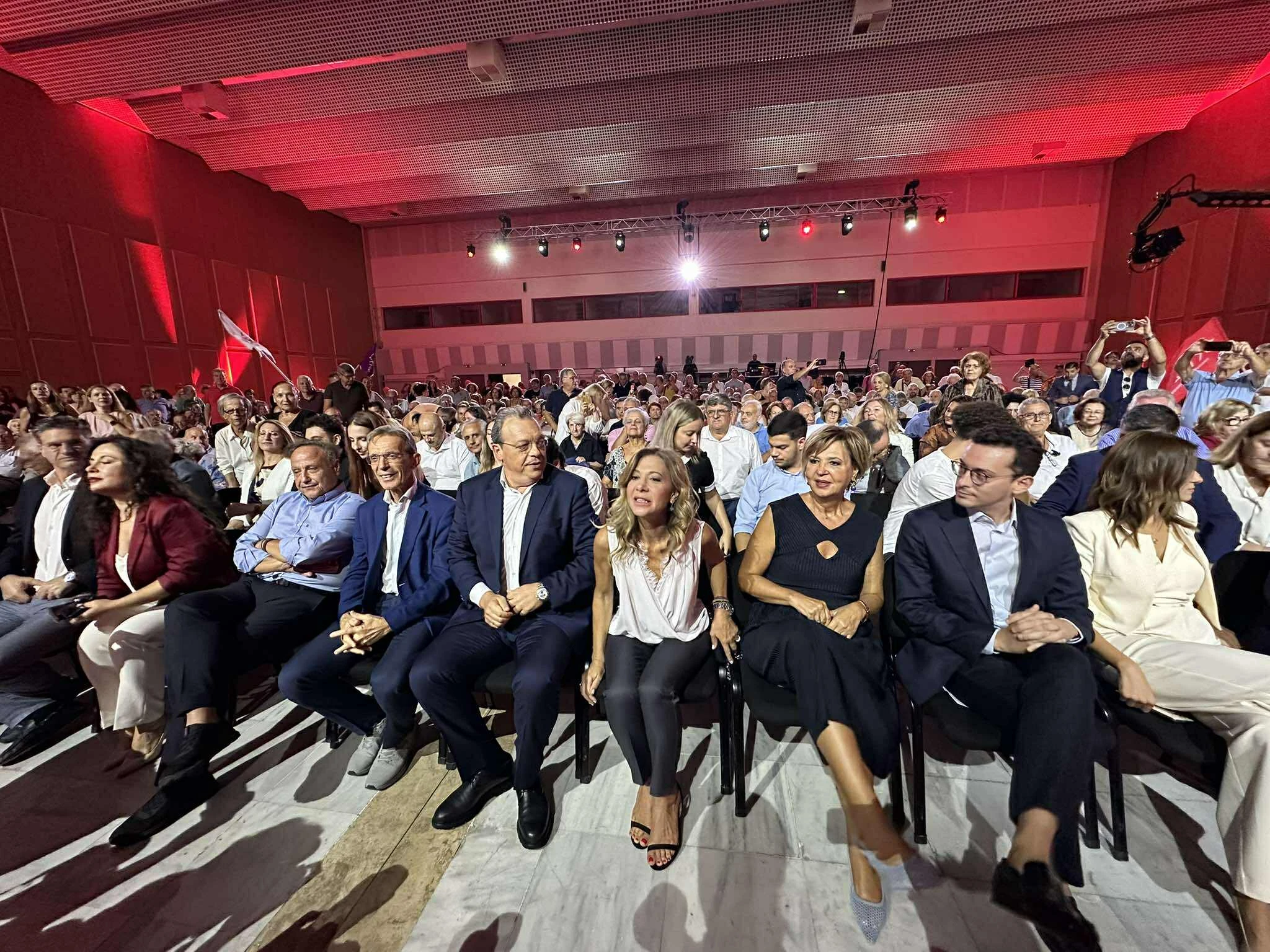 famellos-vellideio-1.jpg?v=0