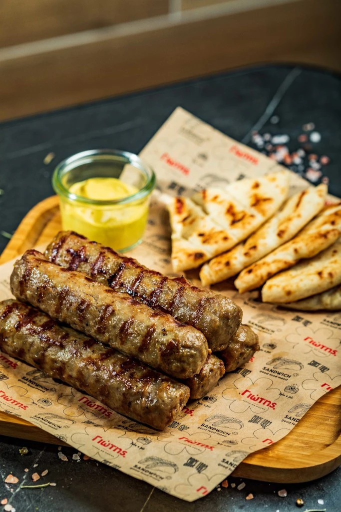 gyradiko-giotis-8.jpg?v=0