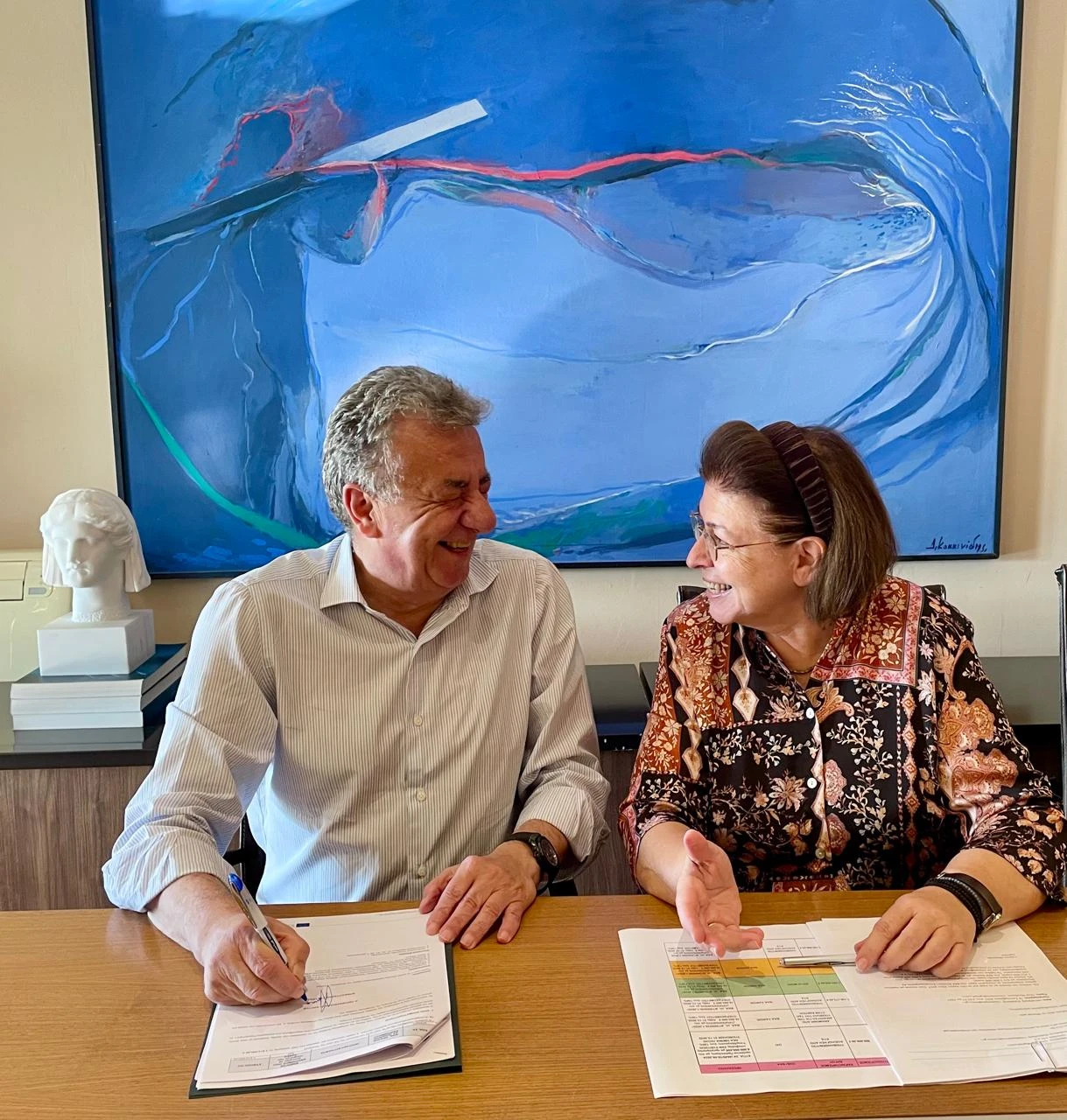 iypoyrghospolitismoulinamendonimetonperifereiarchikritisstauroarnaoytaki.jpeg?v=0