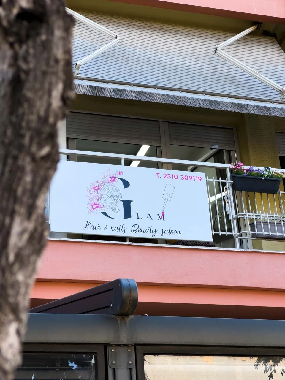 glam-hair-nails-beauty-saloon-26.jpg?v=0