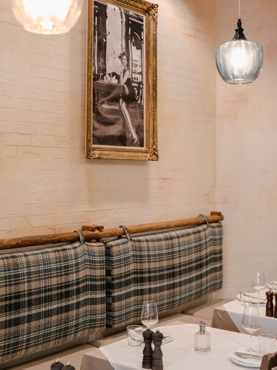 signora-trattoria-3.jpg?v=0