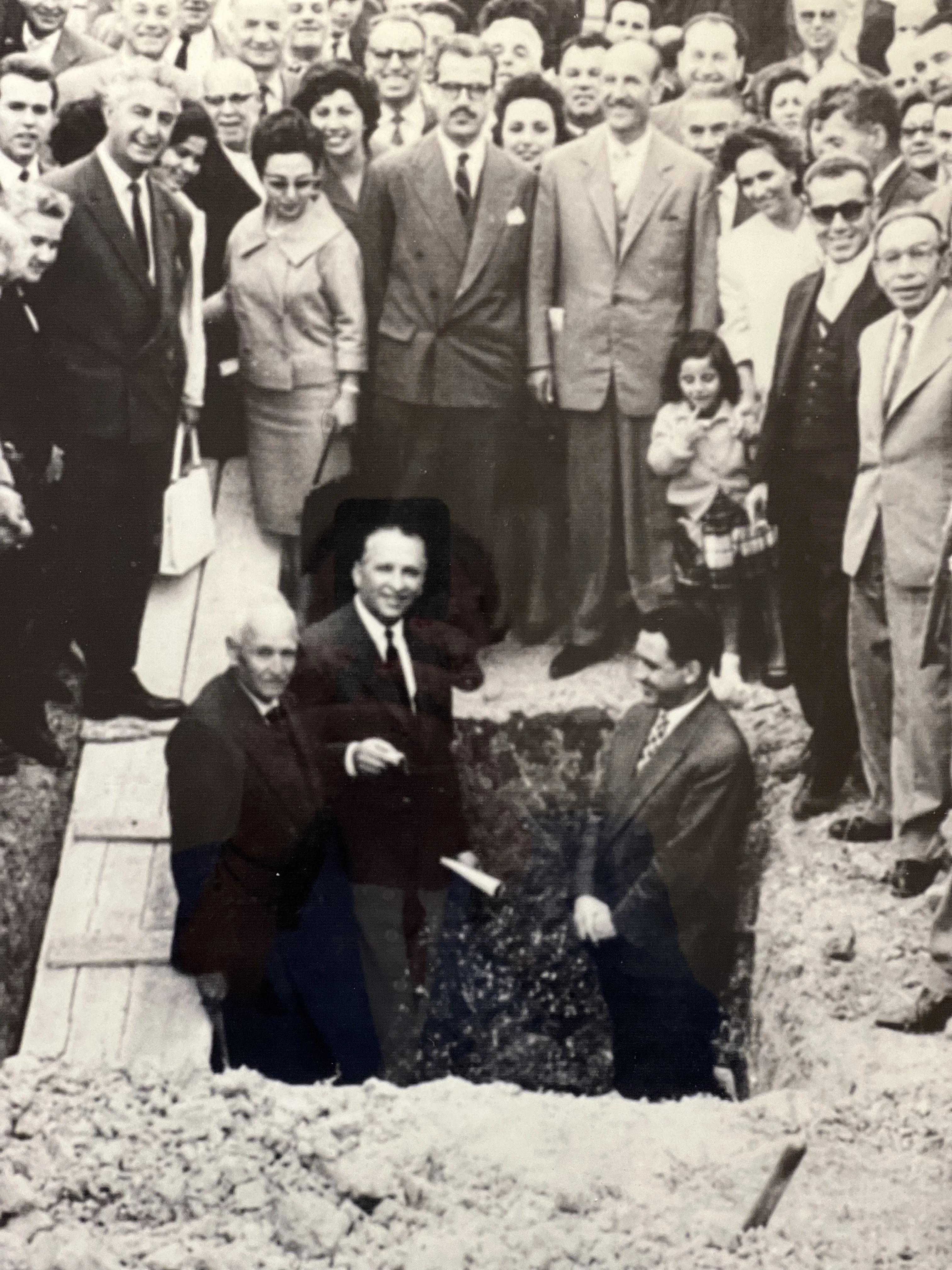 Από θεμελίωση του αμαξοστασίου του οργανισμού