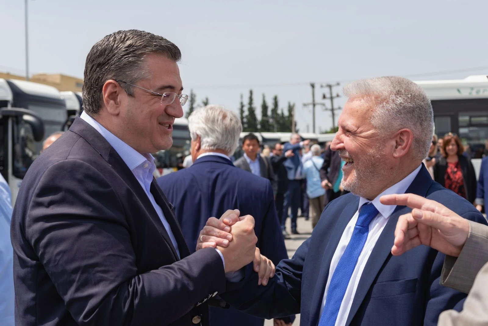 Με τον Επίτροπο της Ελλάδας στην ΕΕ Απόστολο Τζιτζικώστα