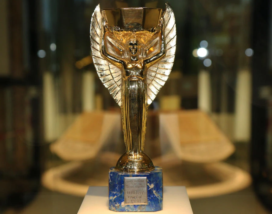 jules-rimet-trophy.jpg