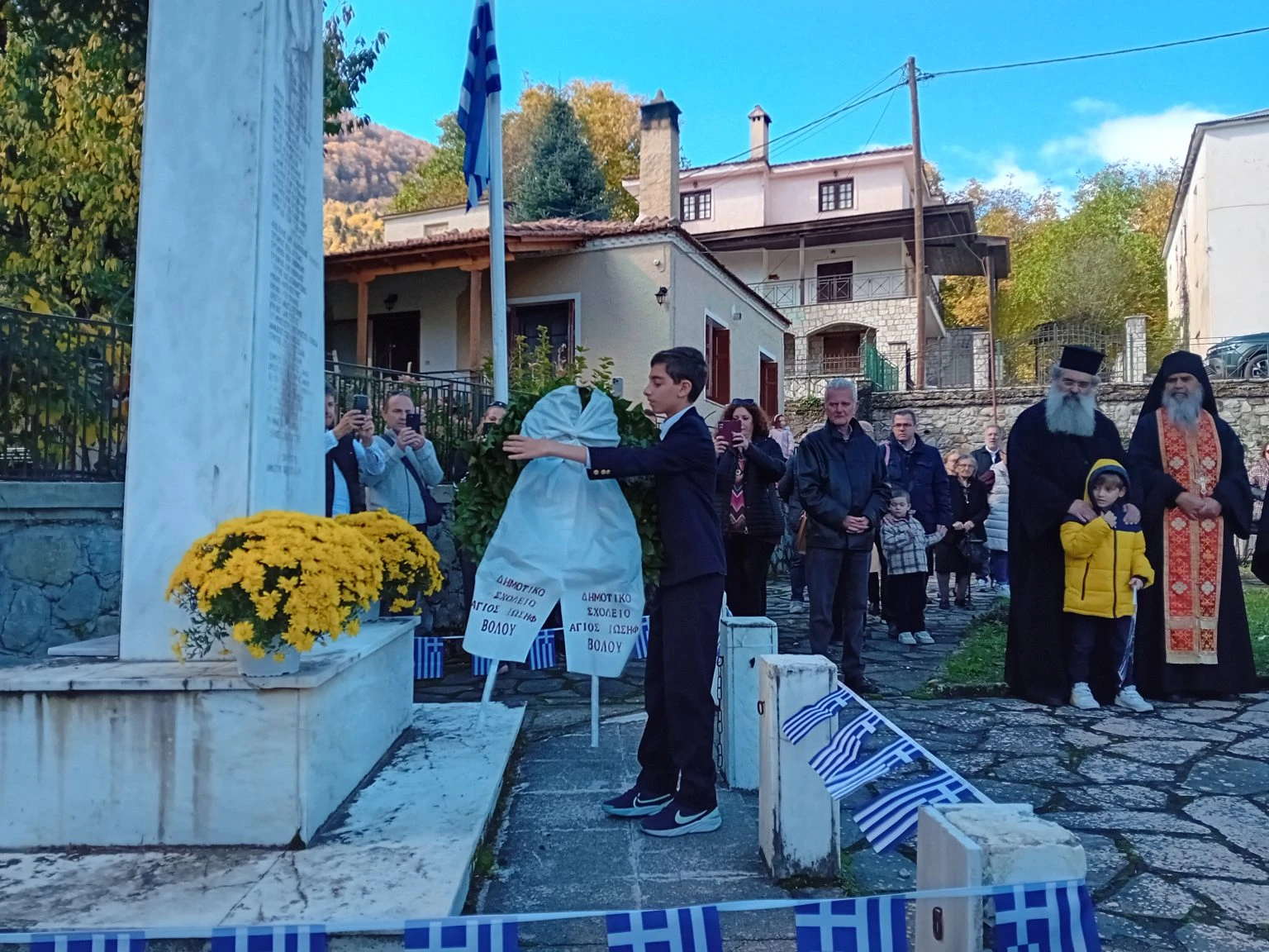 20251028-111221-104322-1536x1152.jpg?v=0