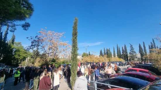 5e62cfdc-5b7f-44a2-8430-145dbc8af564-1.jpeg?v=0