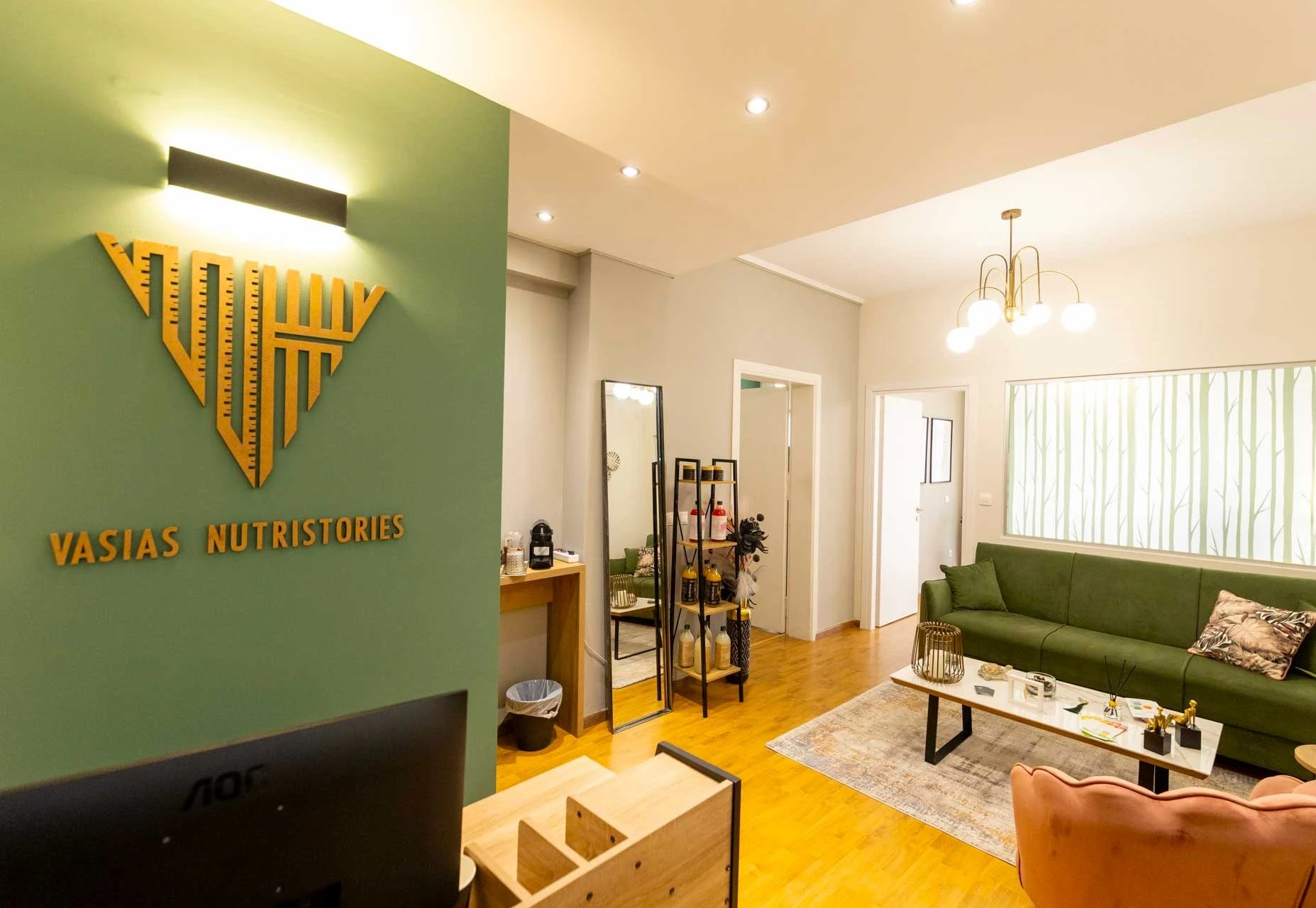 vasias-nutristories-2.jpg?v=0