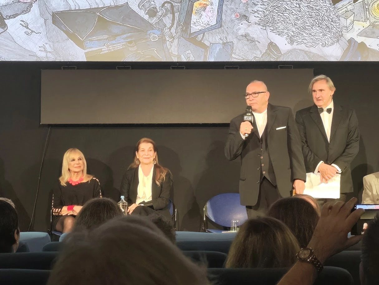 img-20251103-200707.jpg?v=0