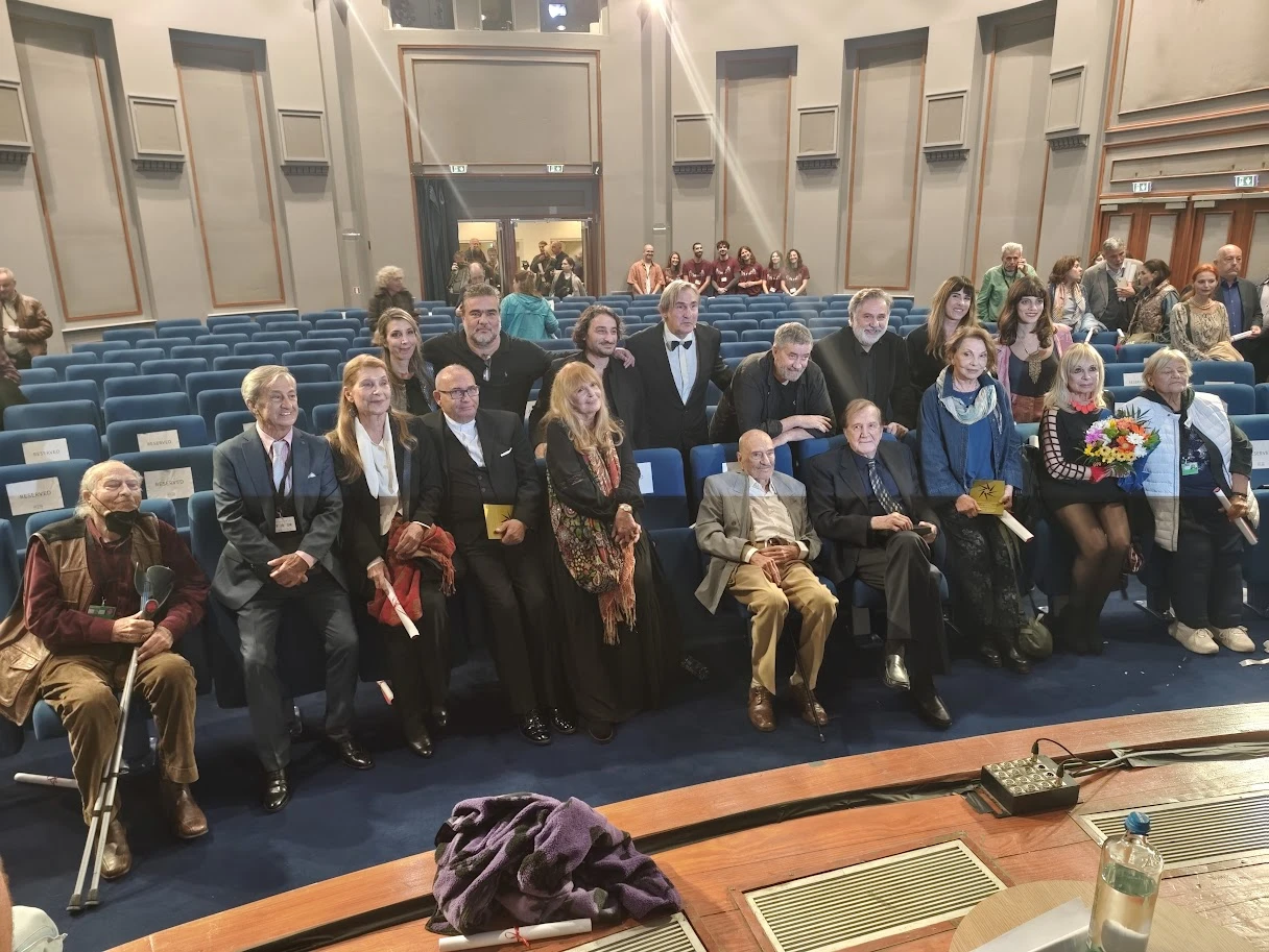 img-20251103-202834.jpg?v=0