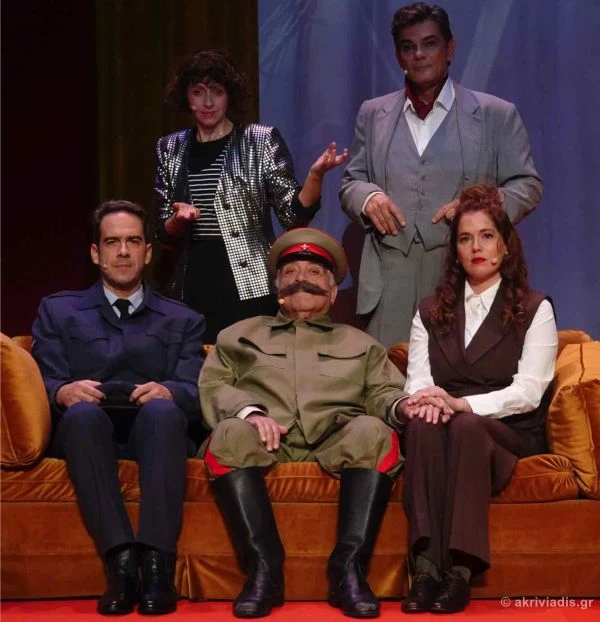 o-tyrannos-kai-i-kori4-1.jpg?v=0