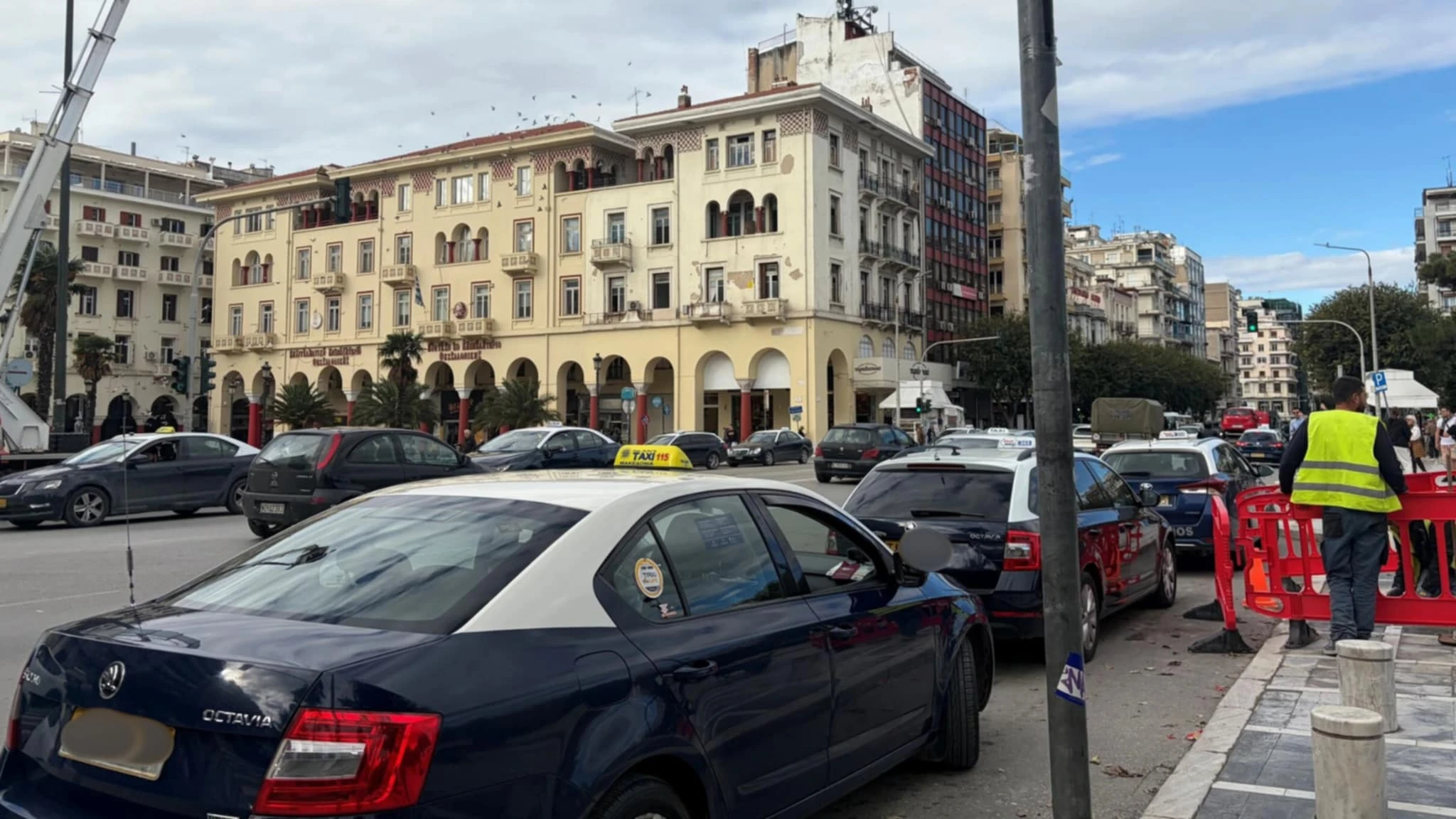 taxi-thessaloniki.jfif?v=0