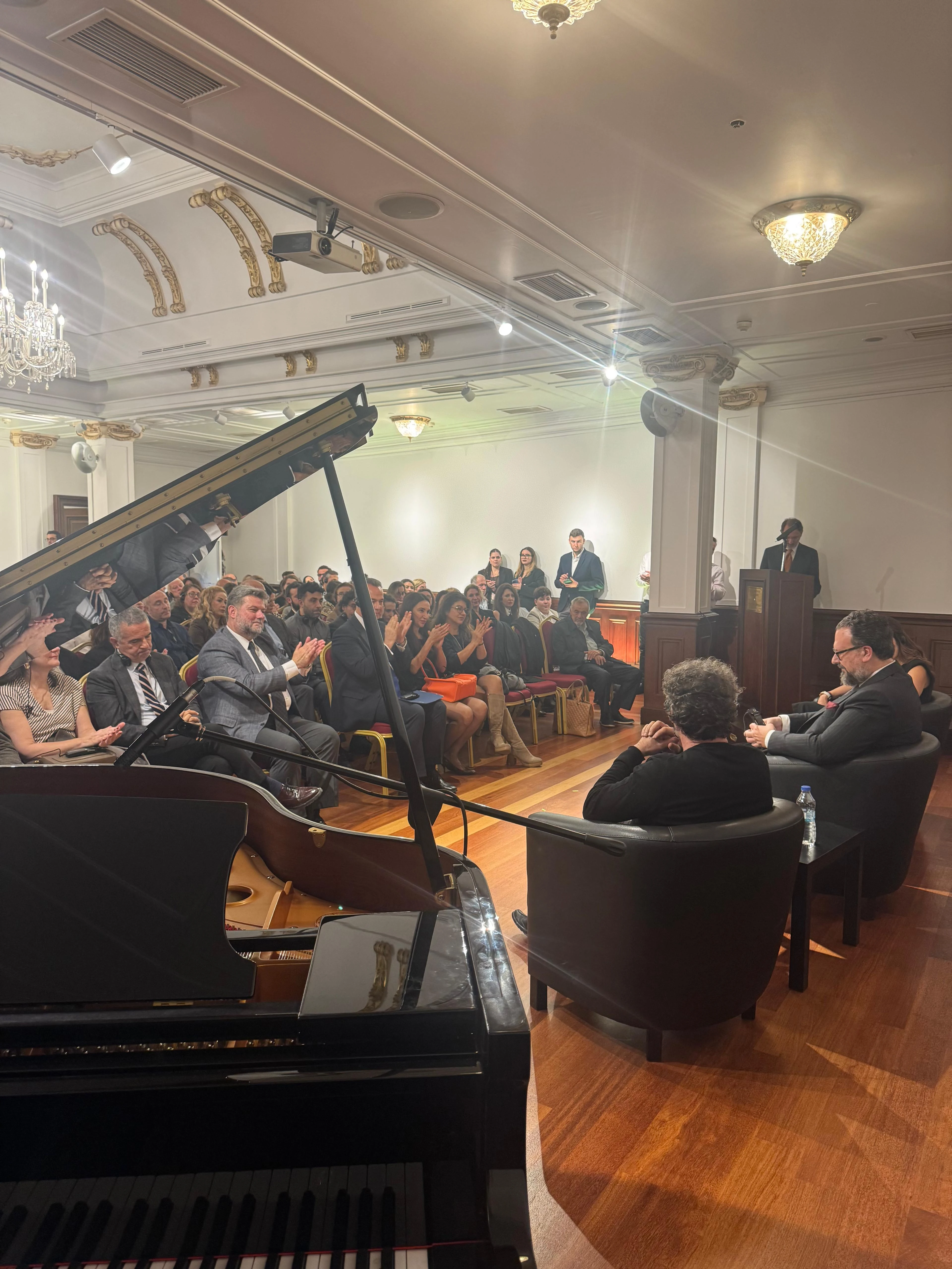 whatsappimage2025-11-05at215322.jpeg?v=0