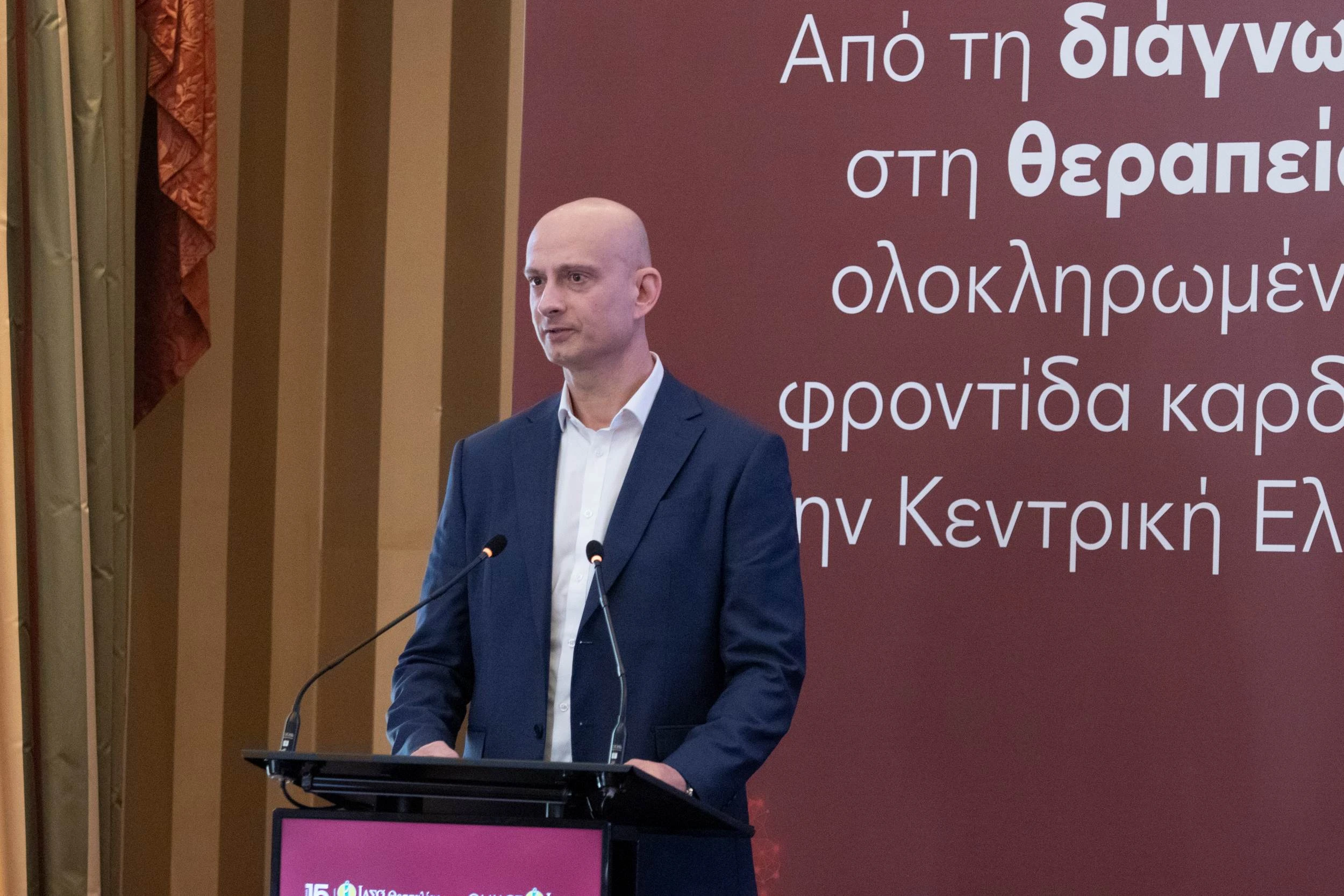 Ο Δημήτρης Ιατρόπουλος 