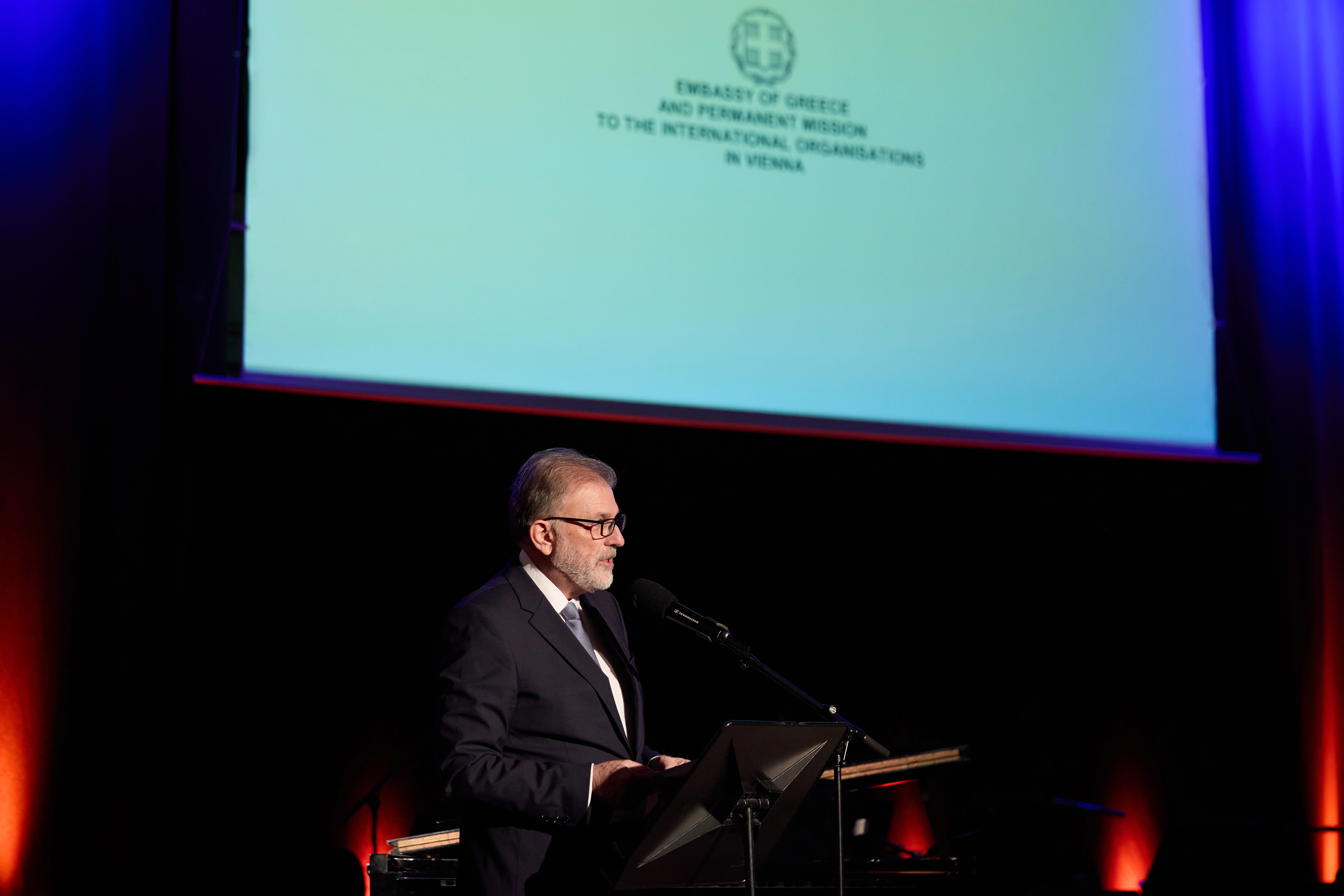 ensemble-retro-wien-myths-of-a-woman-2025-007.jpg?v=0