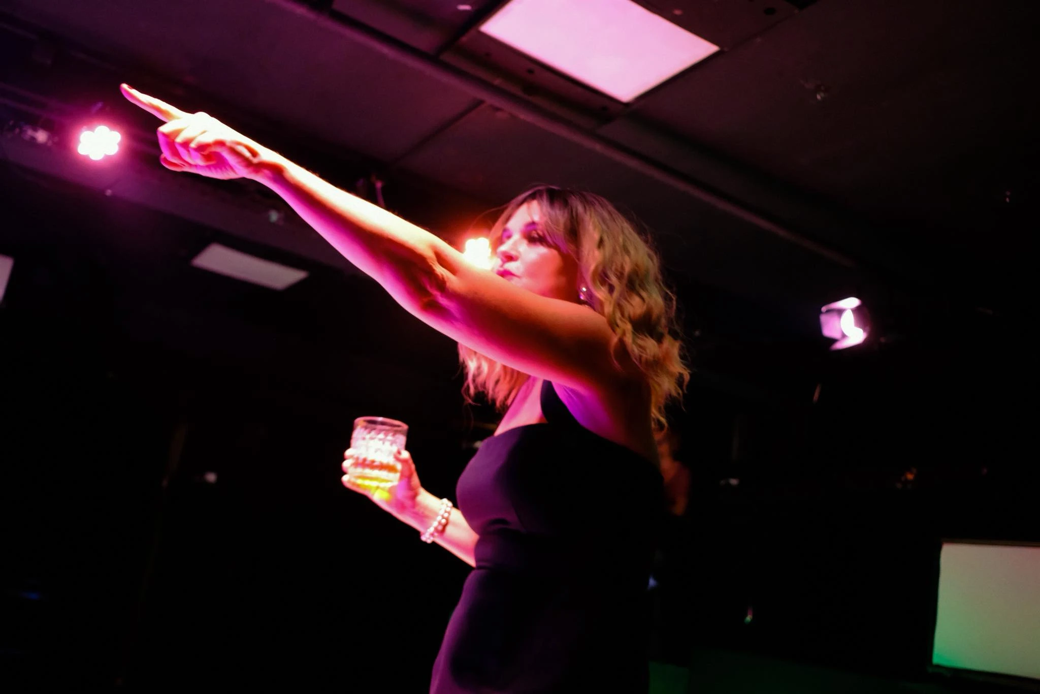 01-stellas-travel-foto-nikos-papadopoylos-gogas.jpg?v=0