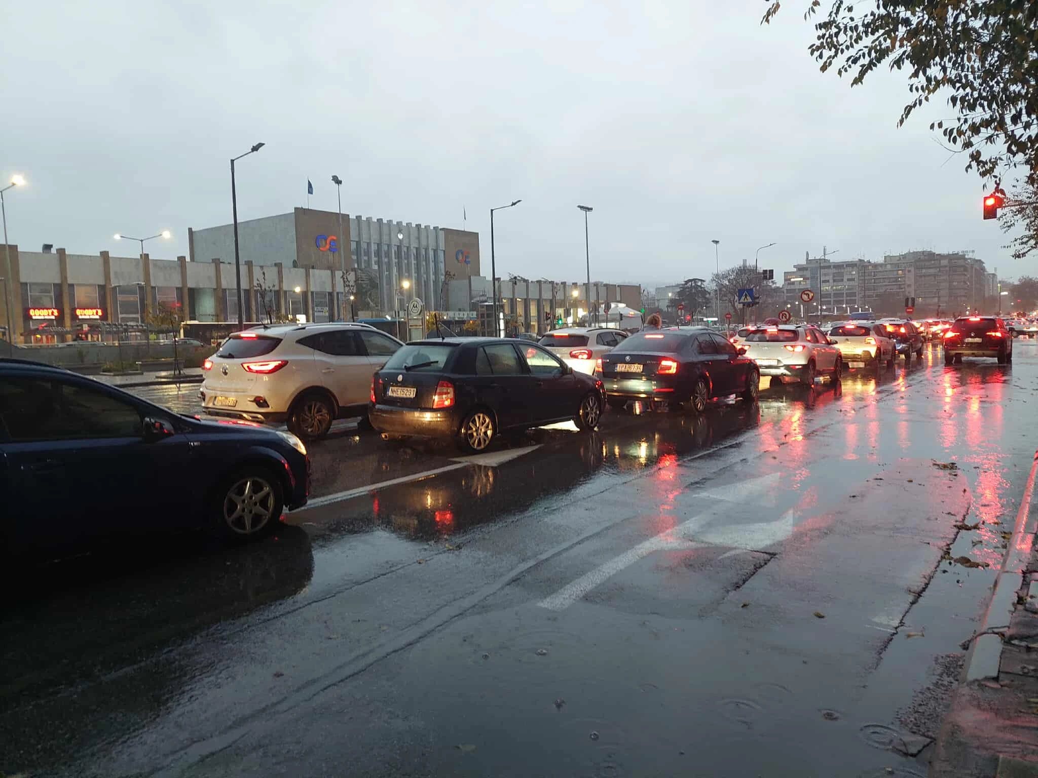          Η οδός Μοναστηρίου      