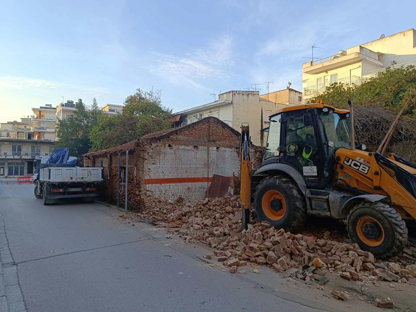 592205807-1271068275049434-8784718230744647938-n.jpg?v=0