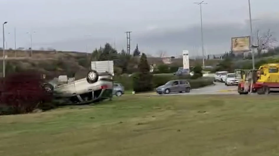 5b4055f2-dc93-4cf1-8c7a-a5cad4d788e3-1.jpg?v=0