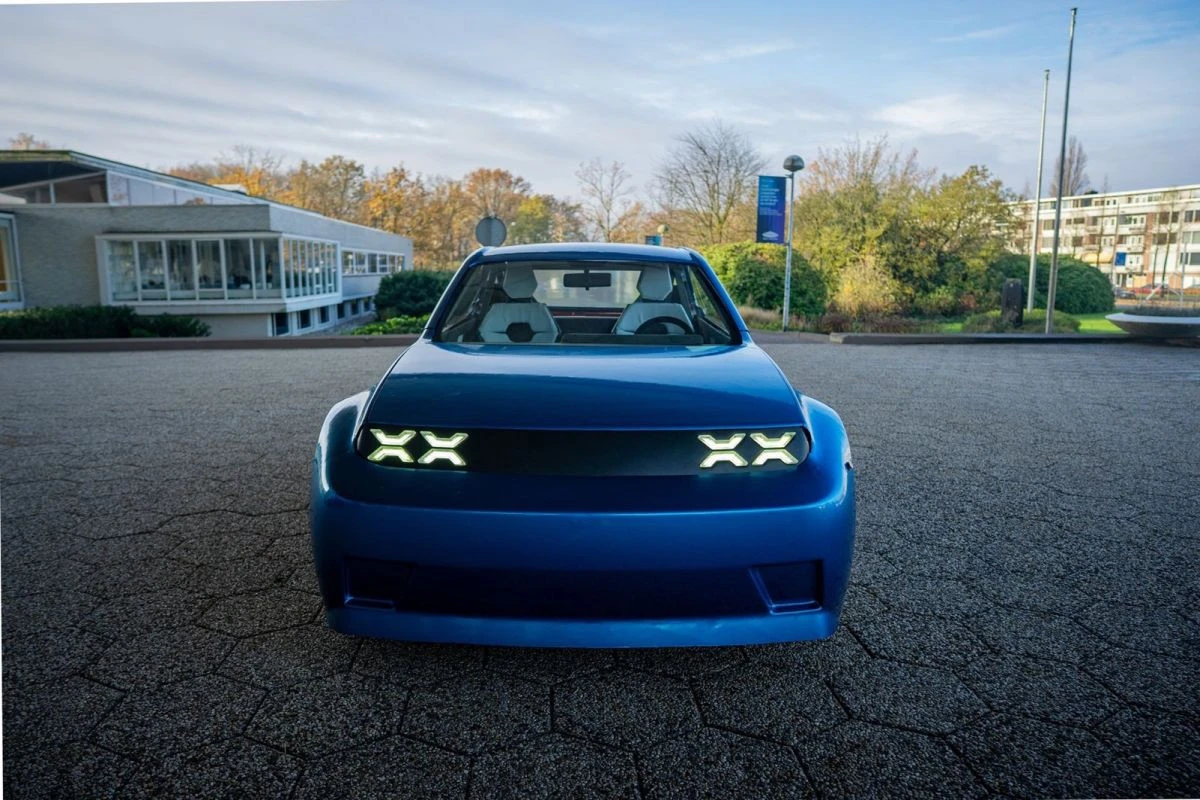 aria-ilektriko-autokinito-eindhoven-foitites-den-xalaei-3.jpg?v=0