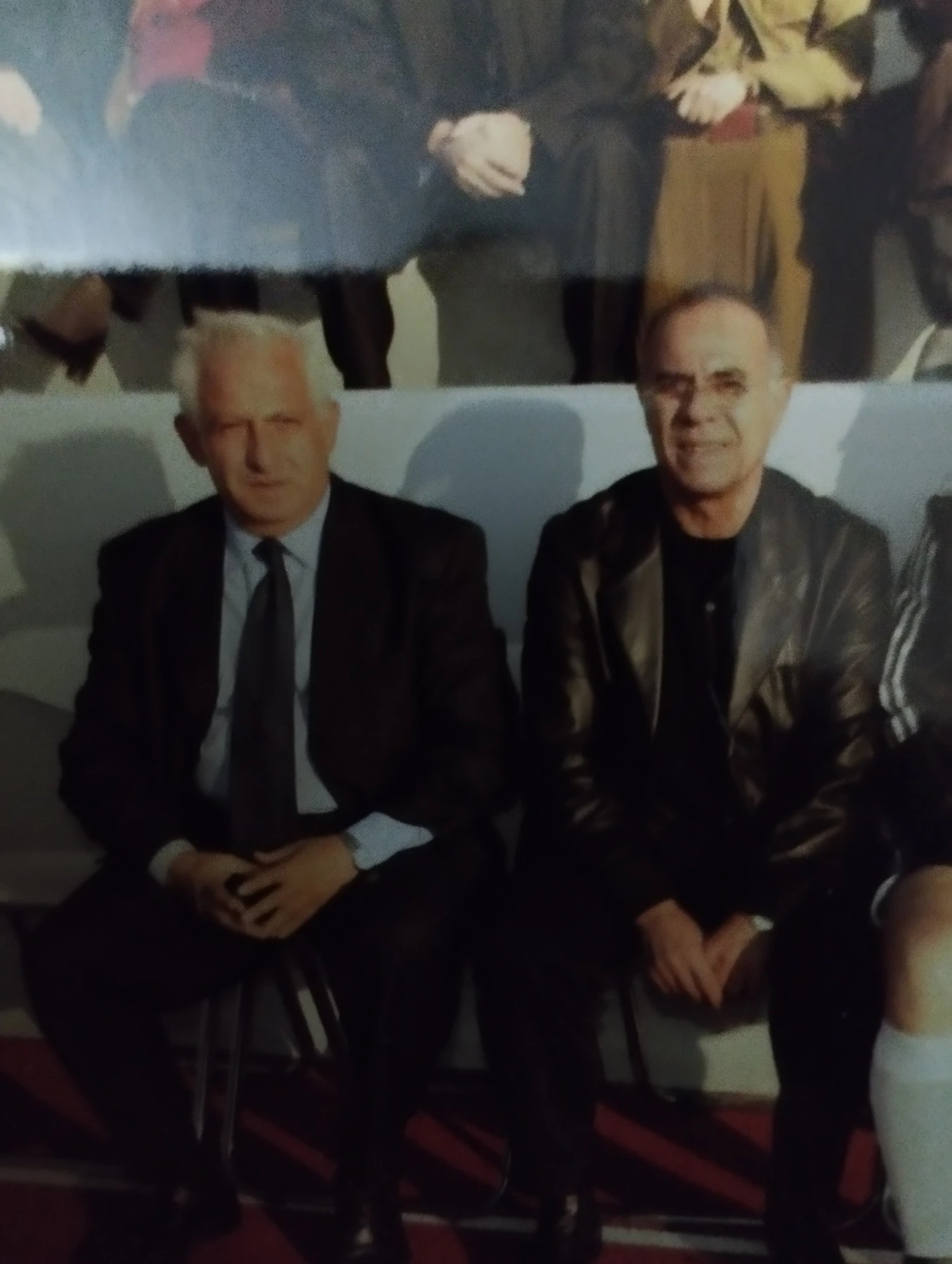 Με τον παιδικό του φίλο Γιώργο Κούδα