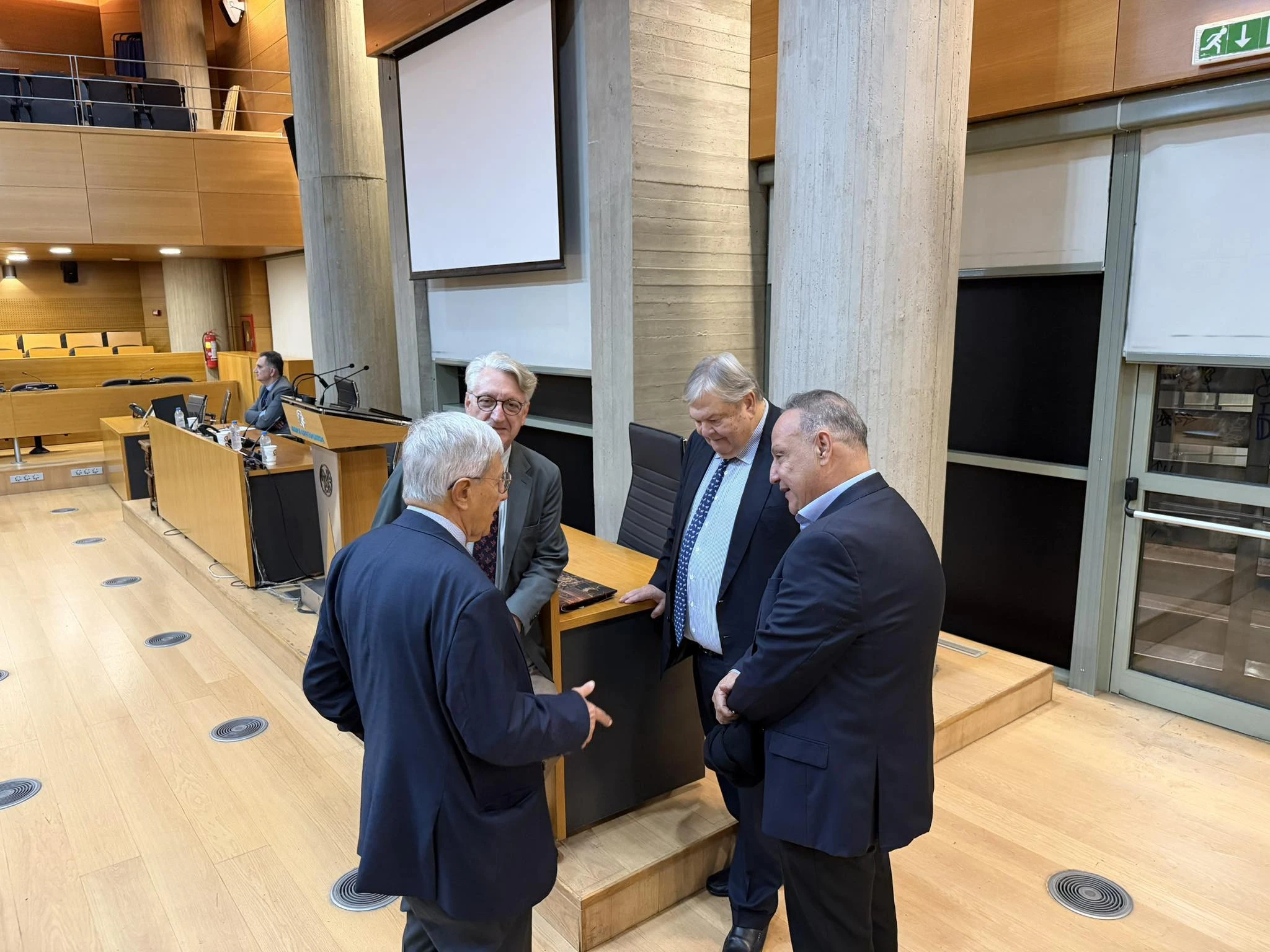 vivlio-giannitsi-thesssaloniki-8.jpg?v=0