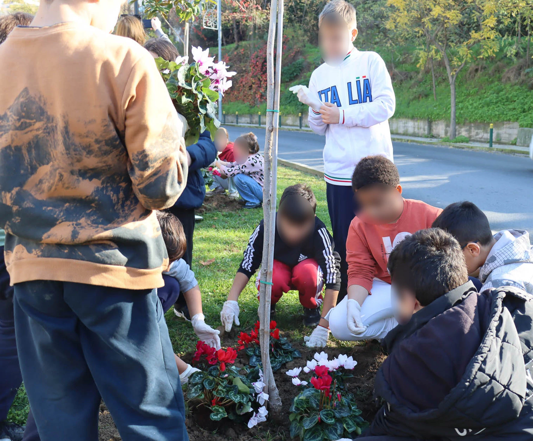 2025-12-11-parko-ichon-dro-sto-parko-pyksida-12-img-0325.jpg?v=0