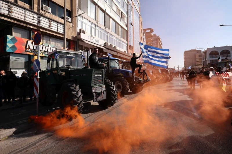 agrotes-limani-thessalonikis10.jpg?v=0