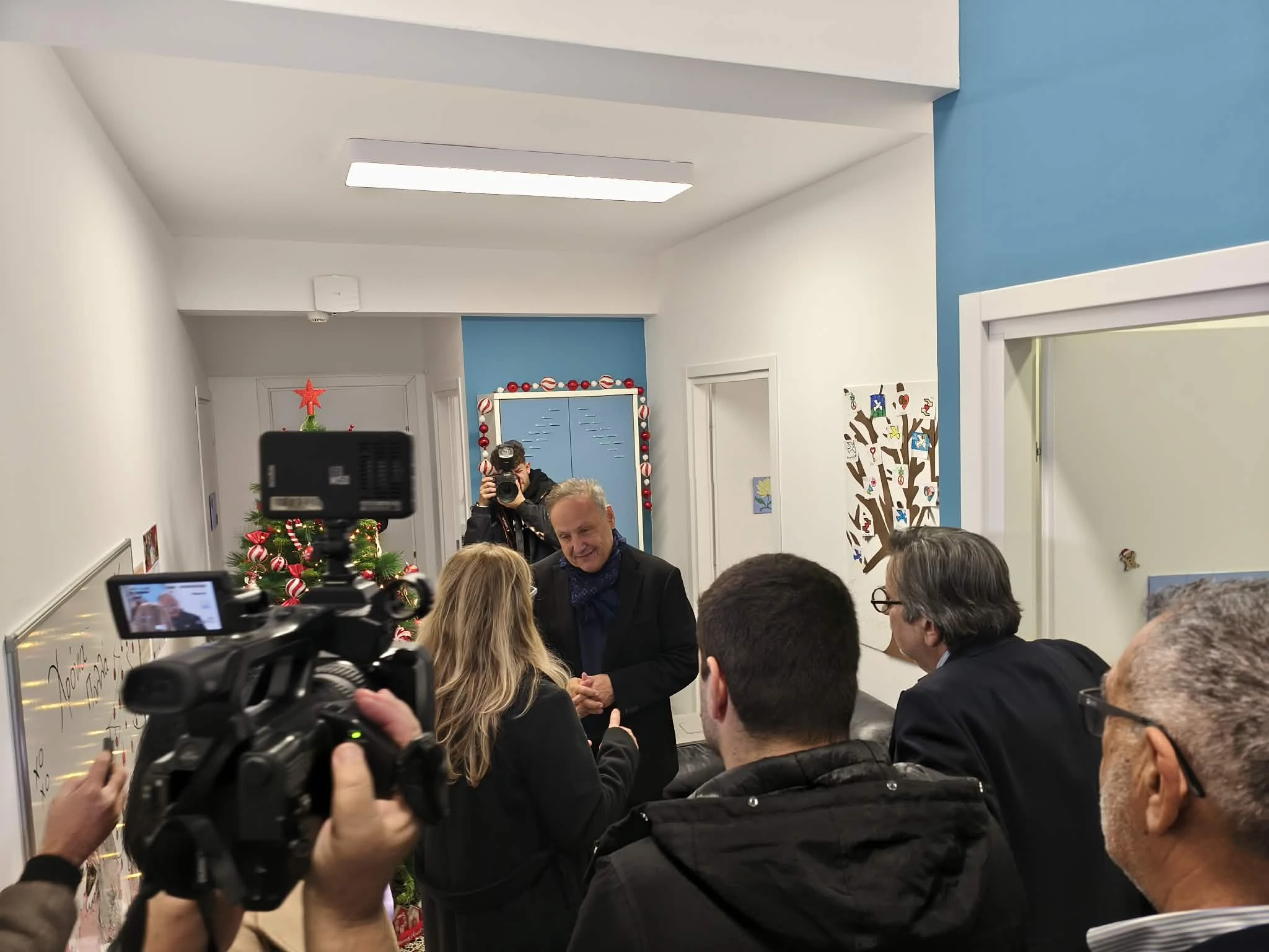 iatreio-giatrwn-tou-kosmou-3.jpg?v=0