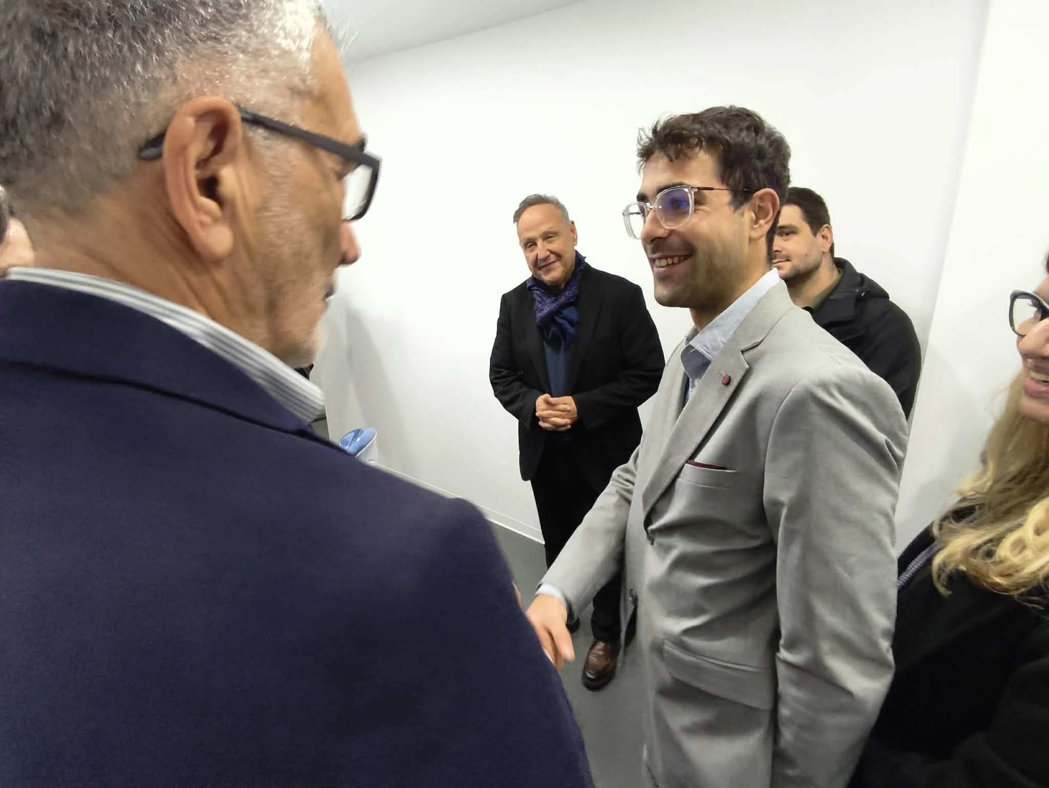 iatreio-giatrwn-tou-kosmou-4.jpg?v=0