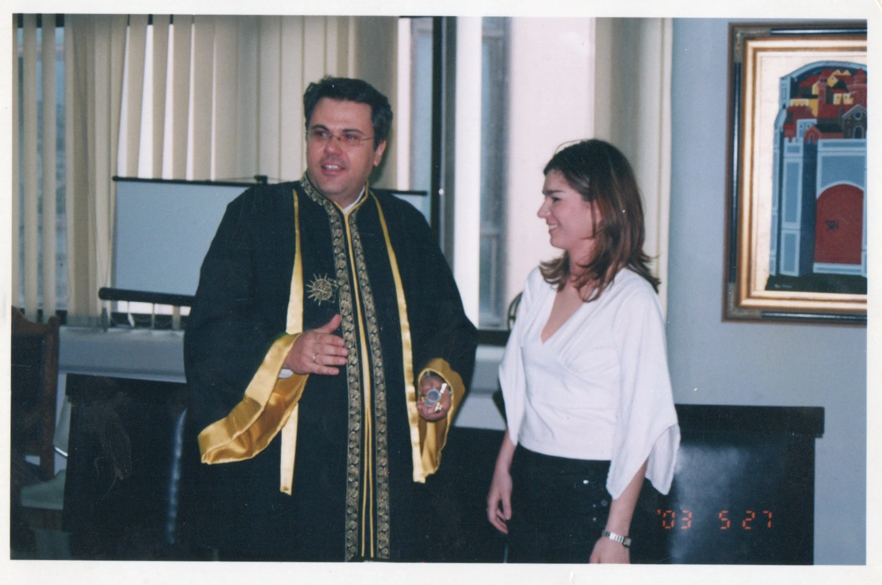 Ορκωμοσία στο ΠΑΜΑΚ από τον τότε πρύτανη Γιώργο Τσιότρα