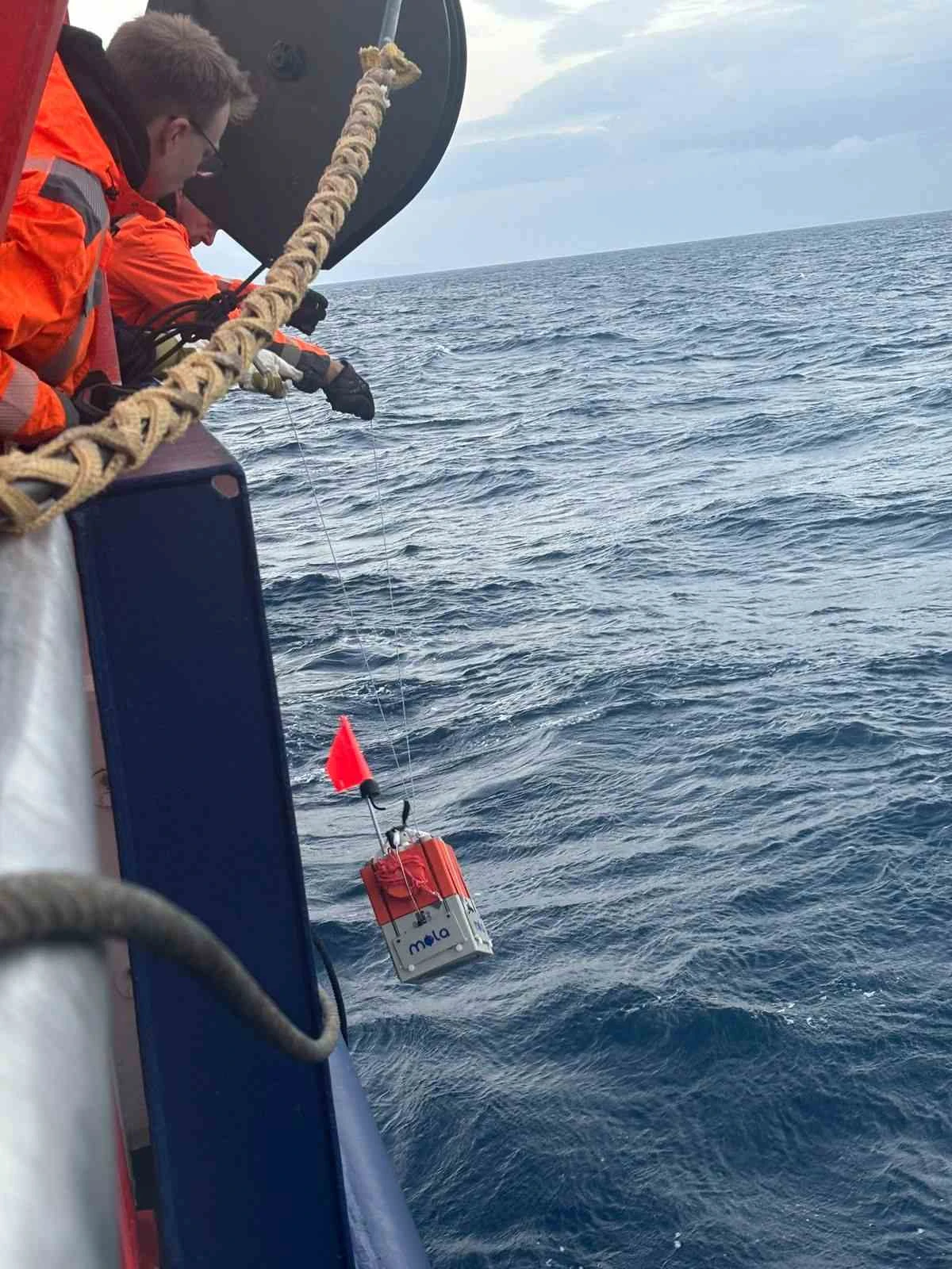 Ααπό την αποστολή και την τοποθέτηση των MOLA στον βυθό, Παρασκευή Νομικού