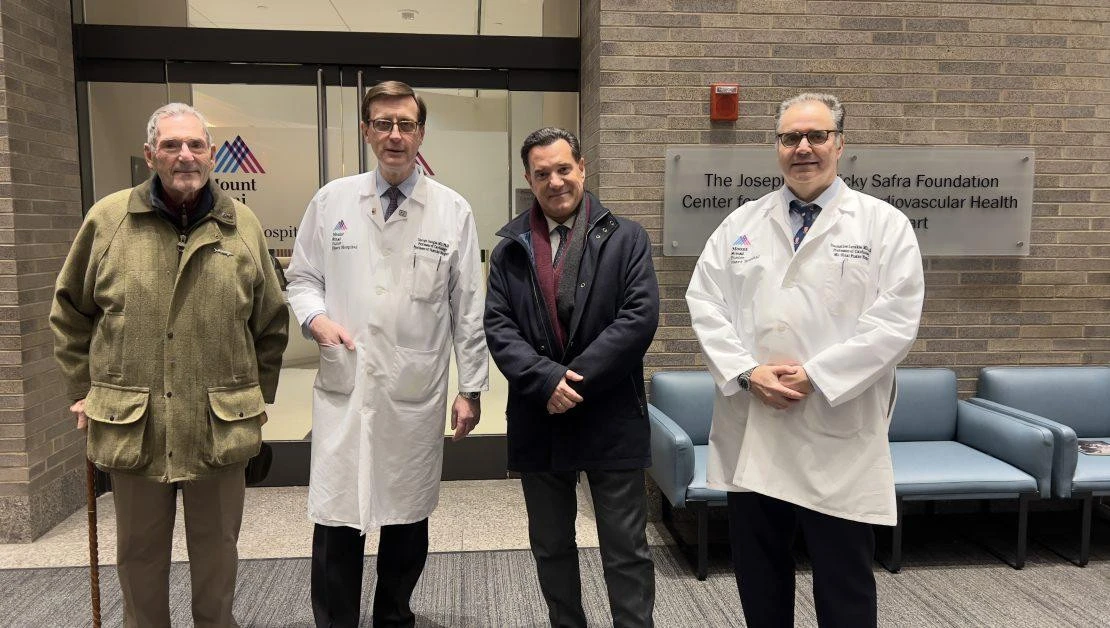 2025: από την πρόσφατη επίσκεψή του στο&nbsp;&nbsp;«Mount Sinai Health System» στη Νέα Υόρκη, που είναι ένα από τα πιο αναγνωρισμένα ιατρικά κέντρα παγκοσμίως