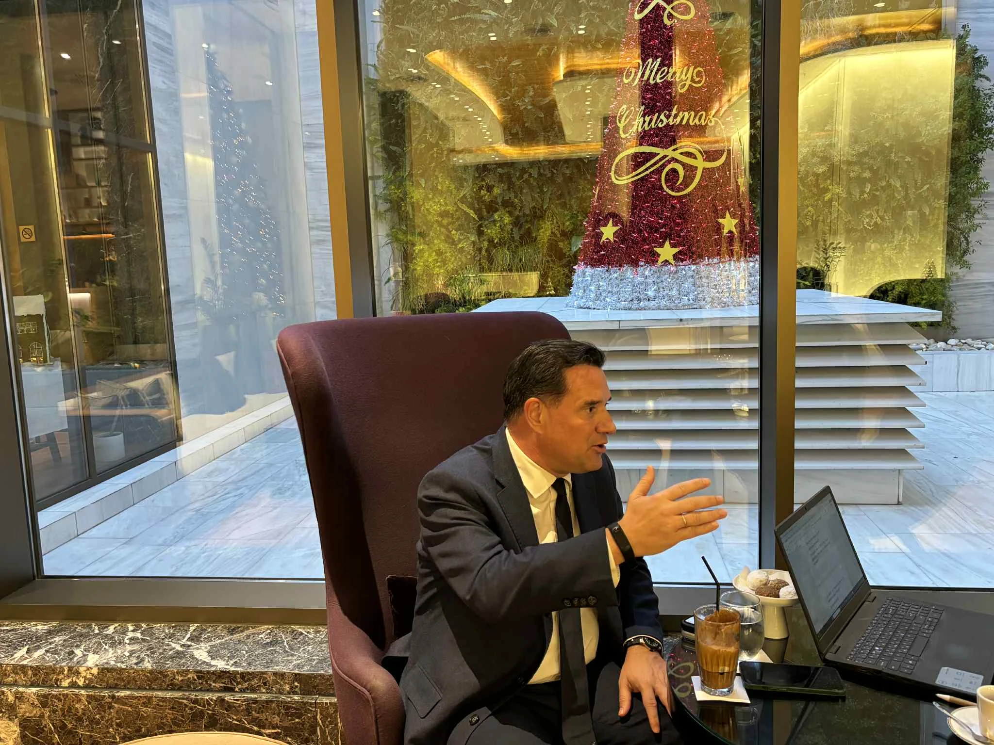 adonis-kafes-2.jfif?v=0