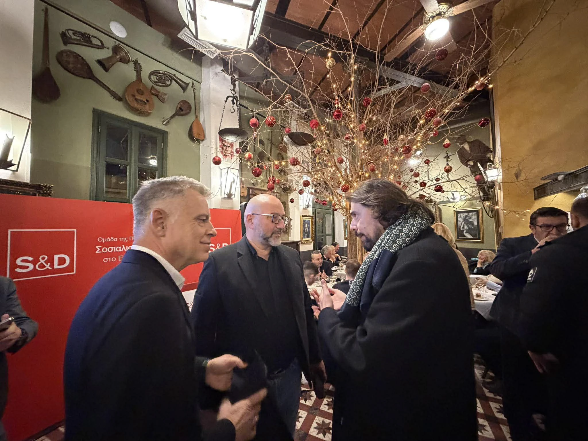 arnaoutoglou-ladadika-6.jpg?v=0