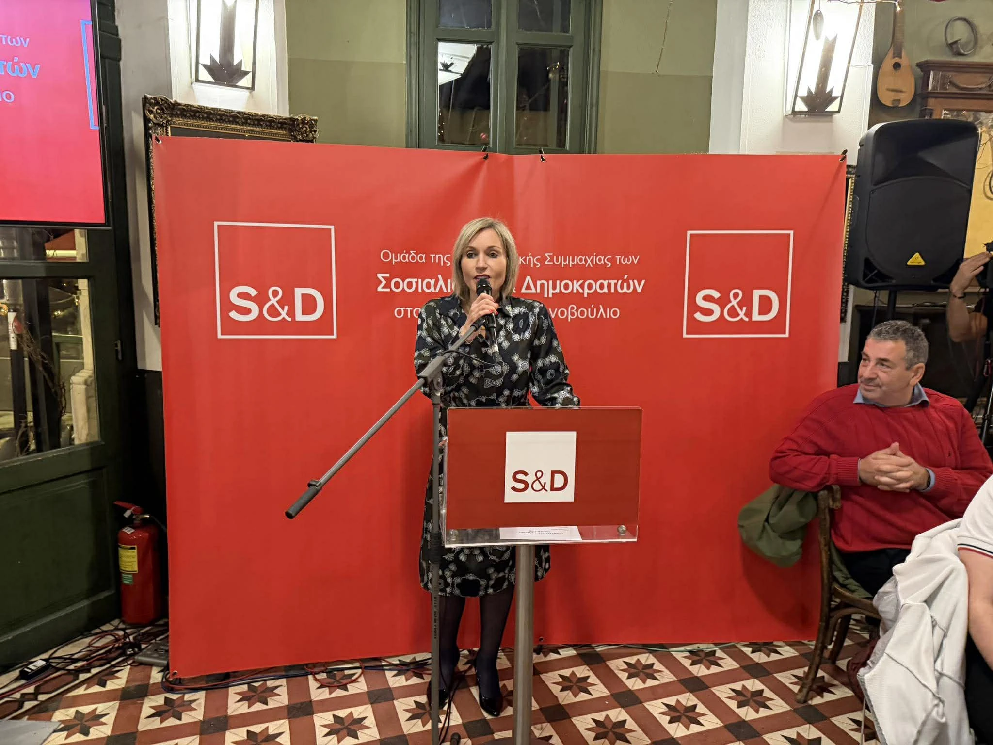 arnaoutoglou-ladadika-8.jpg?v=0