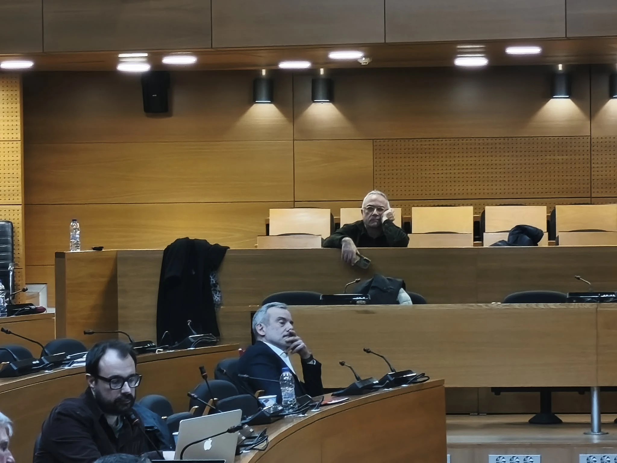 dimotiko-symvoulio-30-12-2025-2.jpg?v=0