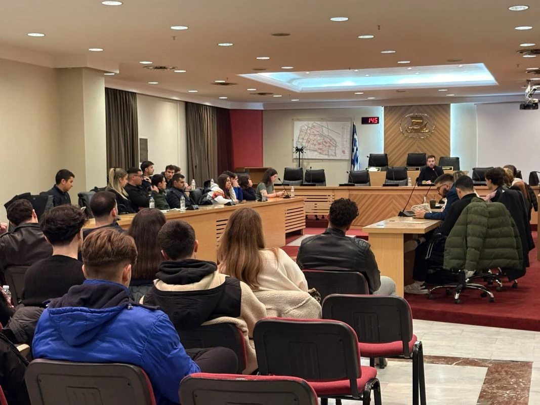 dimotiko-symvoulio-neon-kalamarias003812025.jpg?v=0