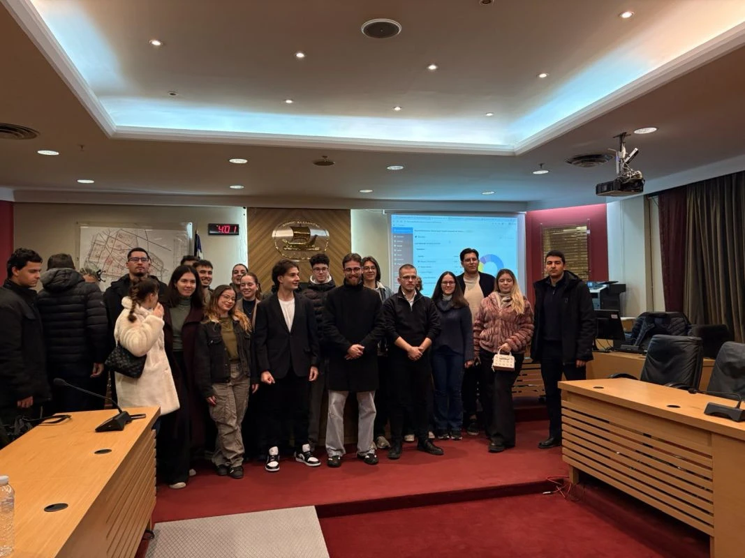 dimotiko-symvoulio-neon-kalamarias004212025.jpg?v=0