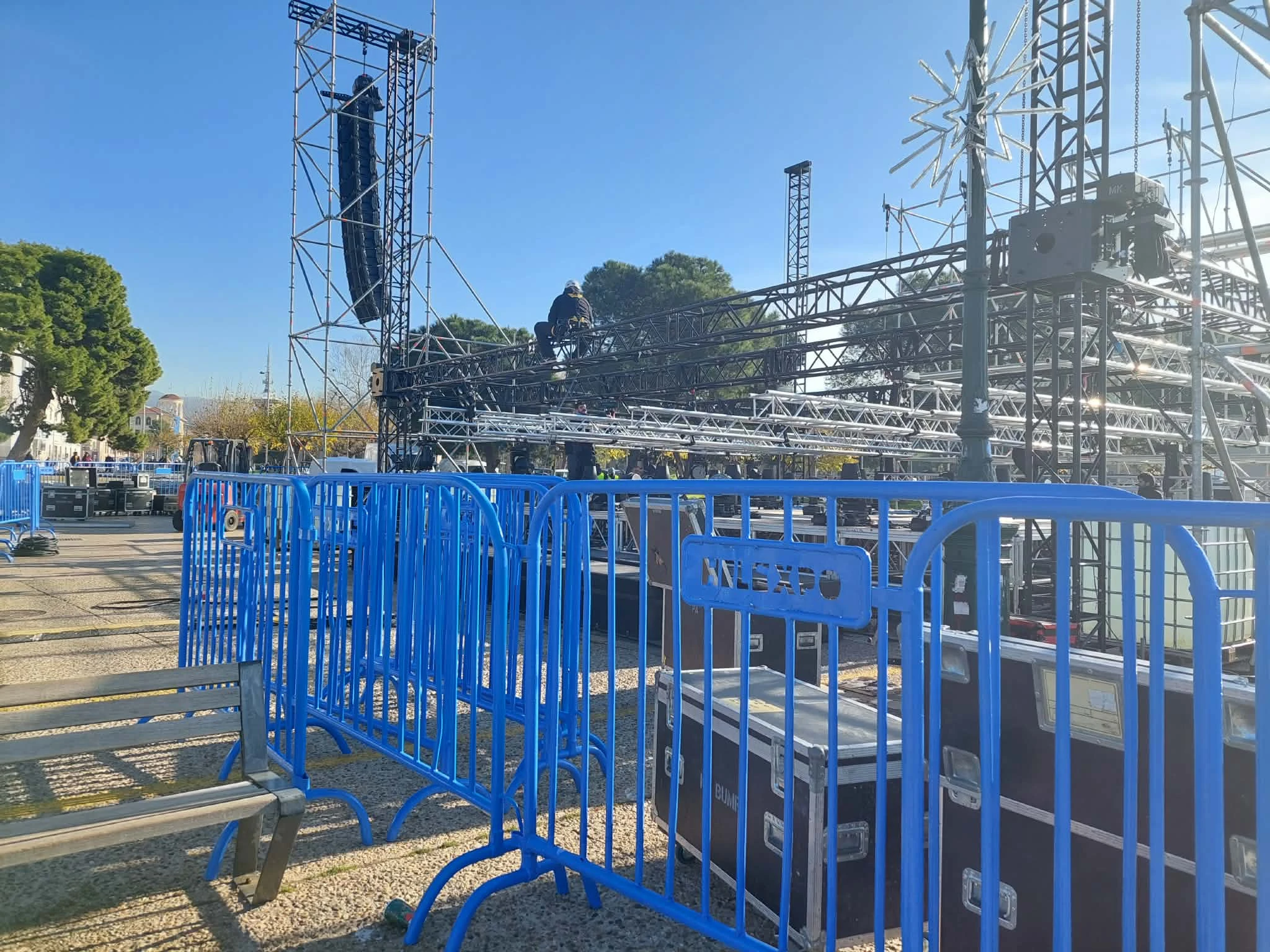 eeef88f9-fc3d-4a87-8738-8e1c628f84c9.jpg?v=0