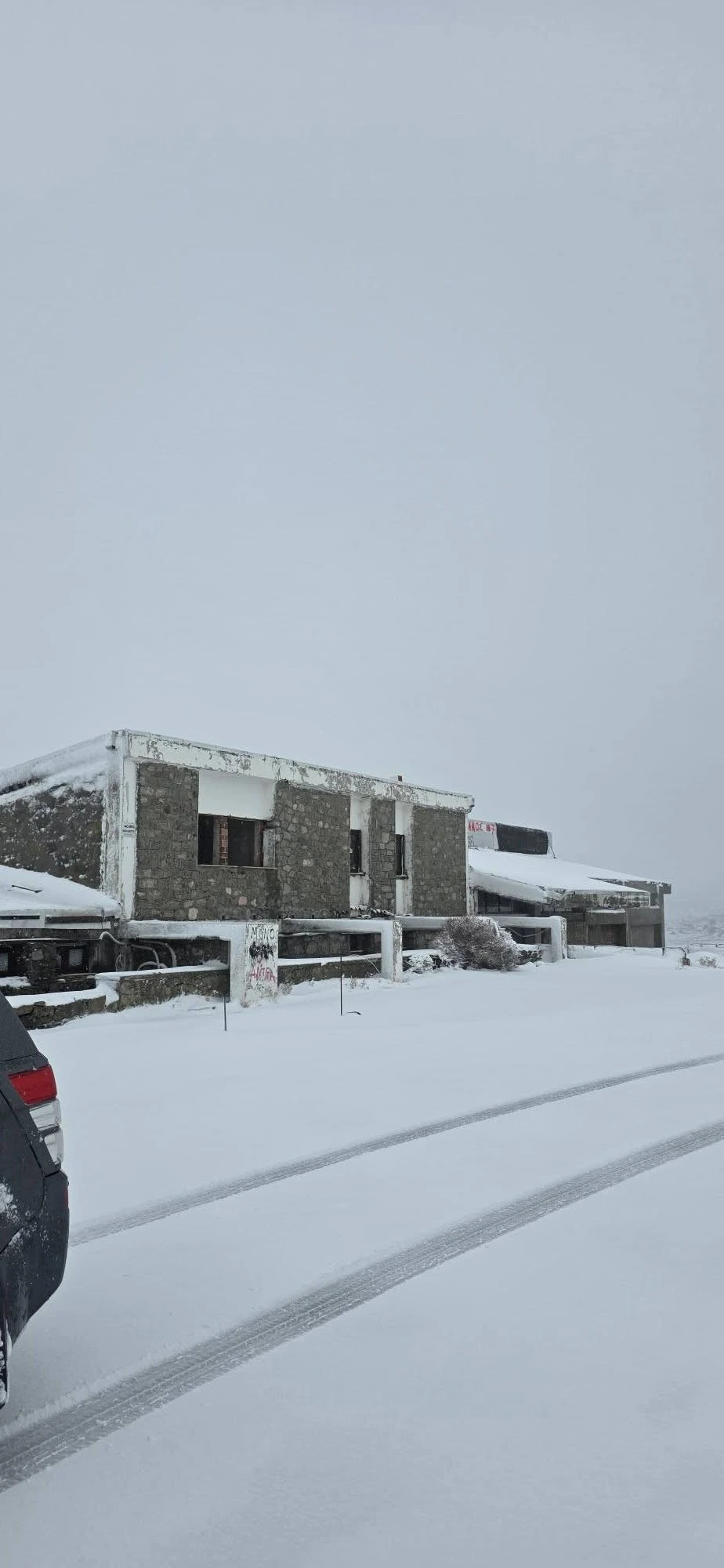 Νίδα – Μετεωκρήτες