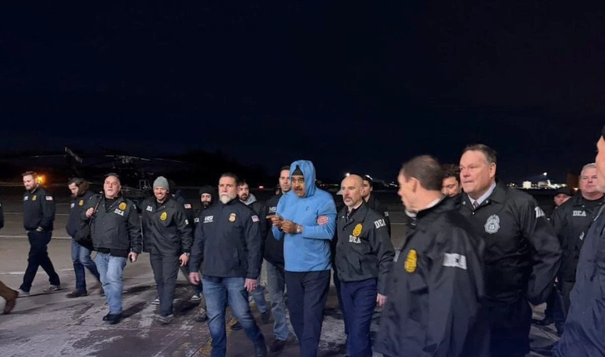 maduro-apagogi-usa-aeroplano.jpg?v=0