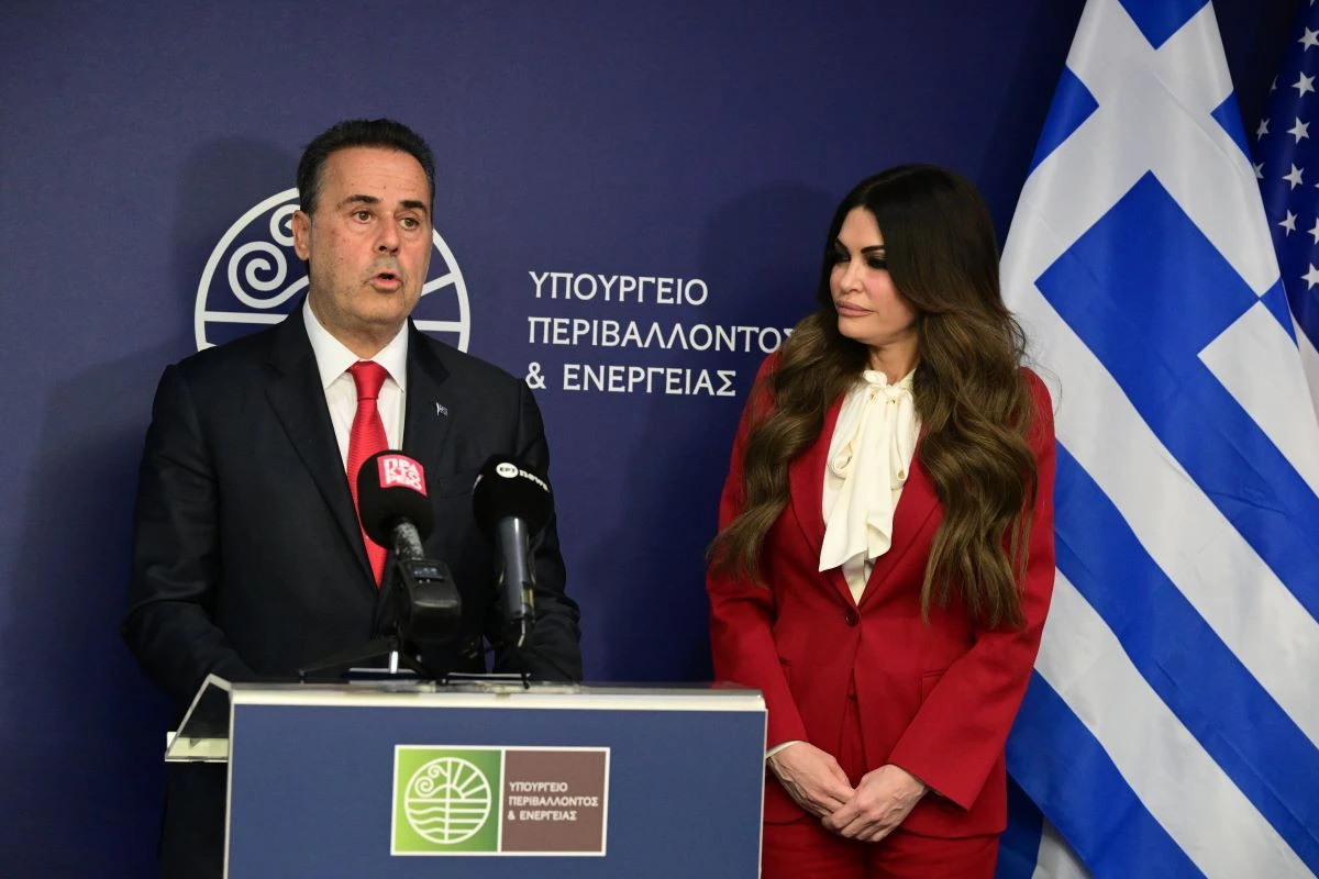 papastaurou-gilfoil.jpg?v=0