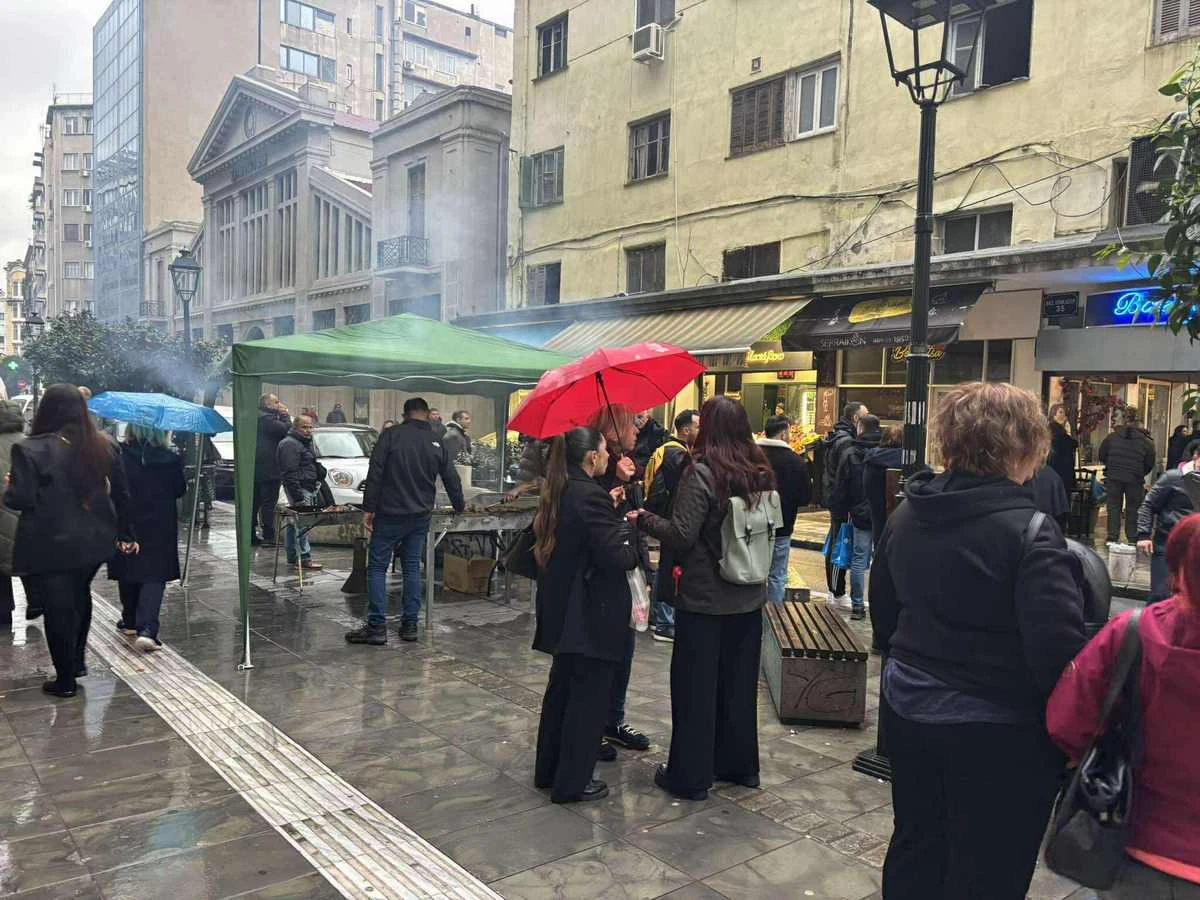 paramoni-xristougennon4.jpg?v=0