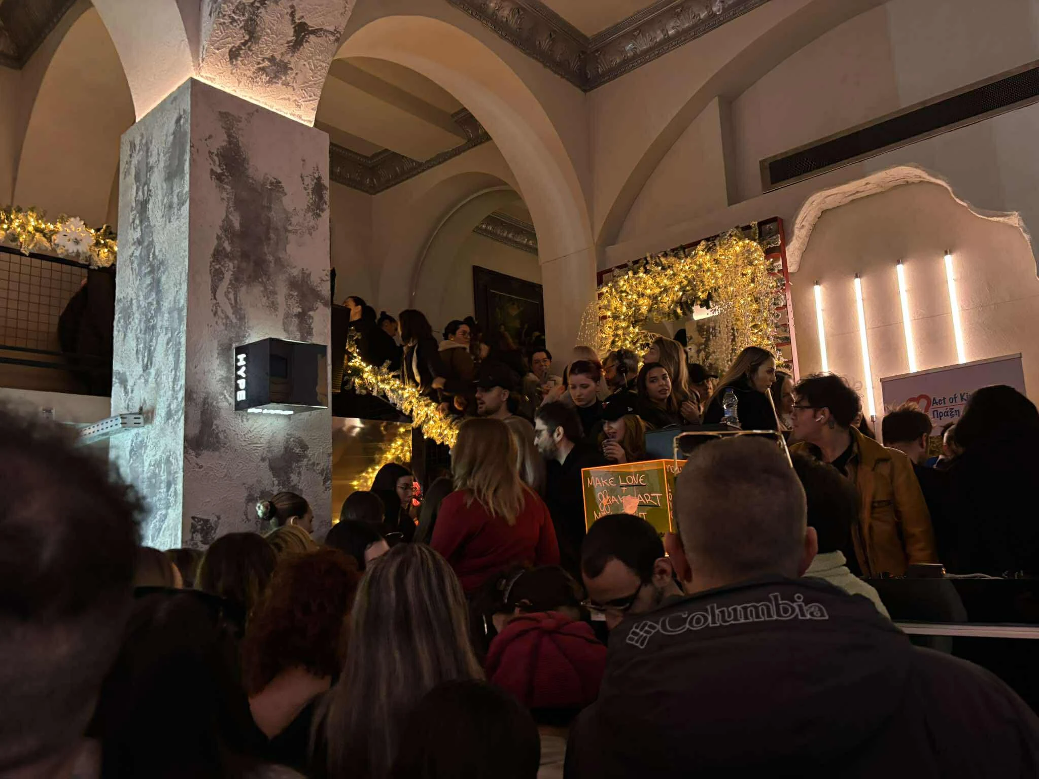 praxi-agapis-bazaar-4.jpg?v=0