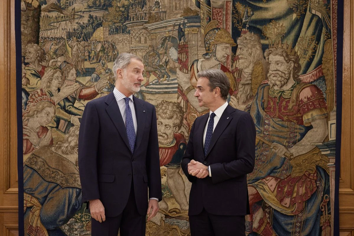 Ο Κ. Μητσοτάκης με τον Ισπανό βασιλιά Φίλιππο - Eurokinissi.gr