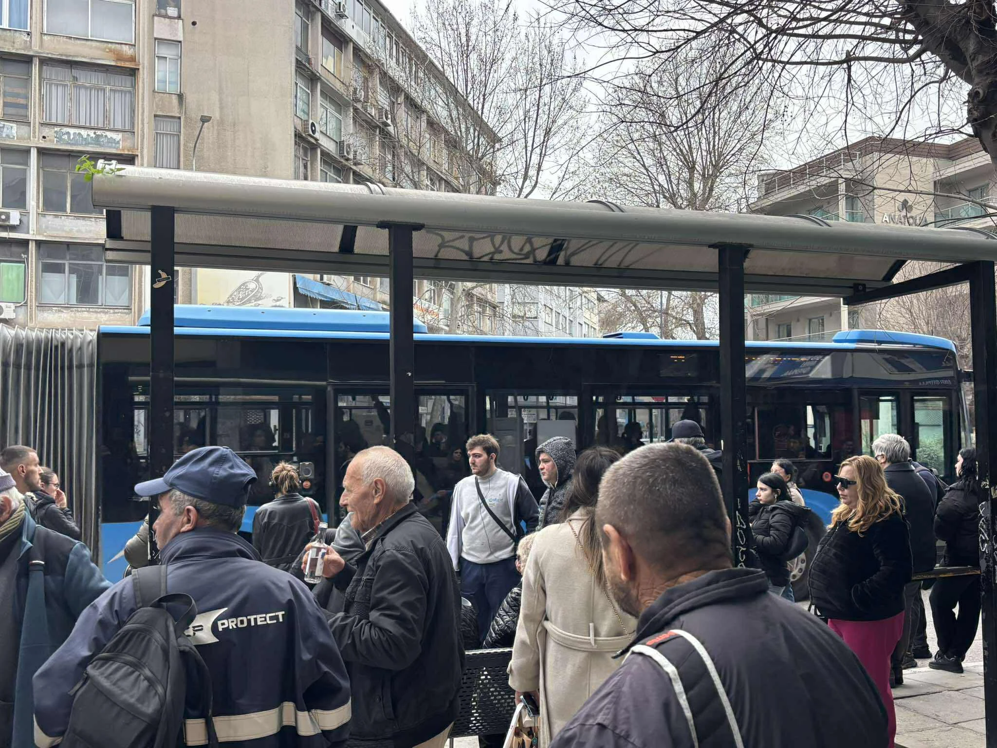 oasth-plateia-dimokratias-1.jpg?v=0