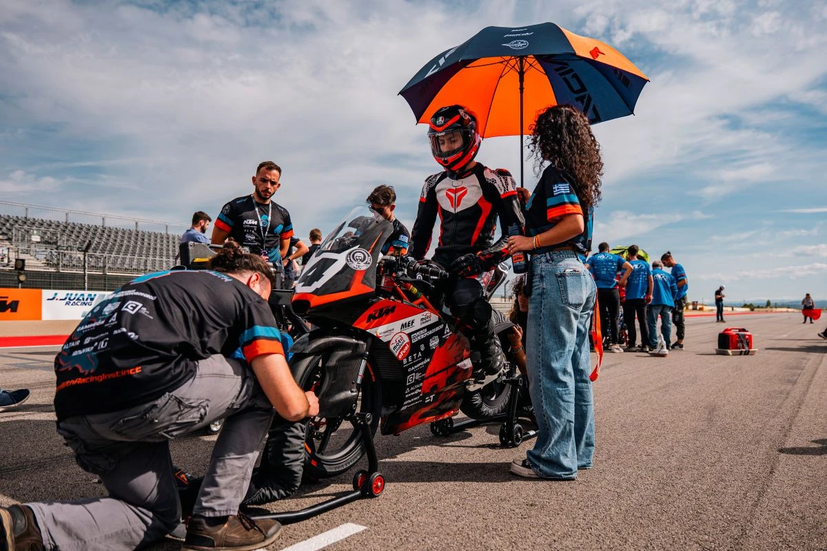 panther-racing-auth-2.jpg?v=0