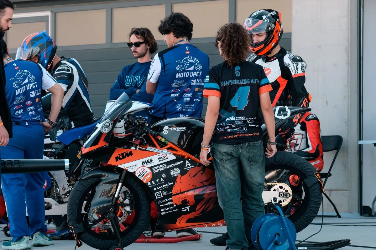 panther-racing-auth-5.jpg?v=0