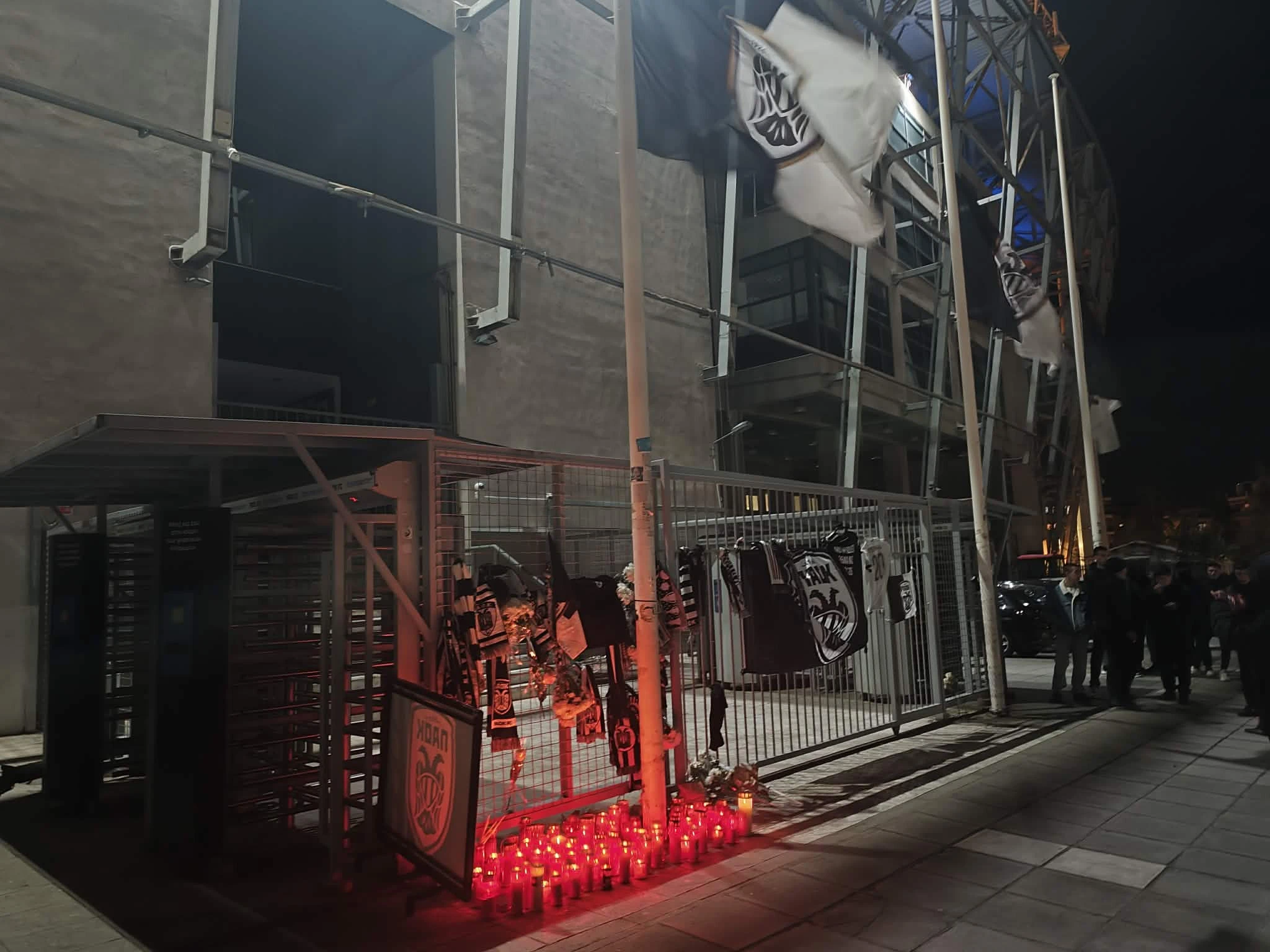 toumpa-penthos-7.jpg?v=0